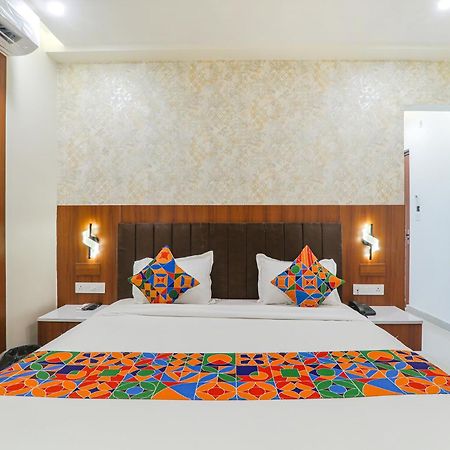 Fabhotel Raj Palace Лакхнау Екстер'єр фото