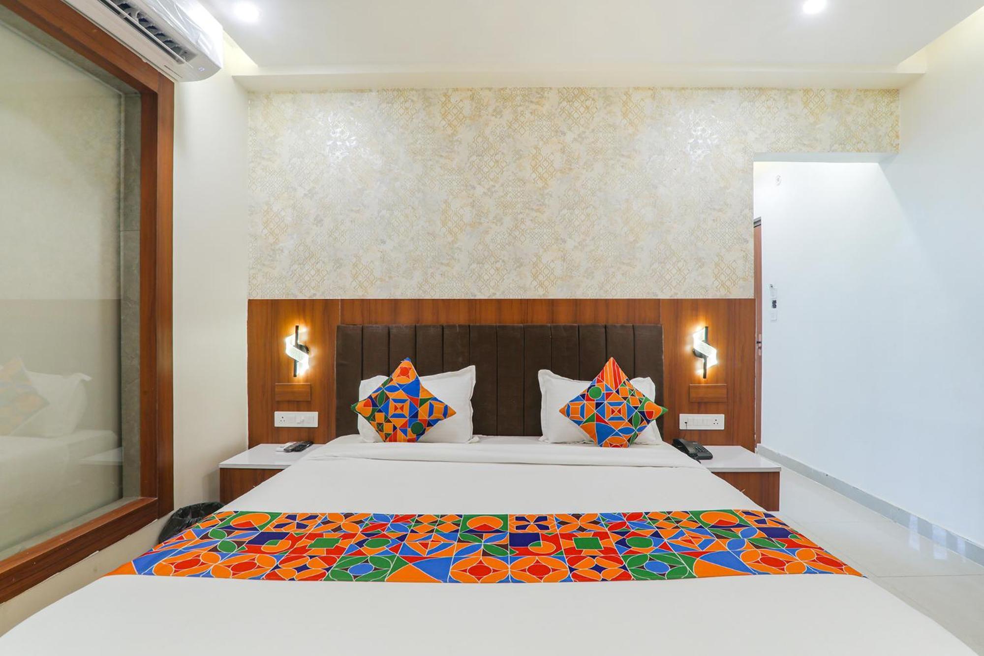 Fabhotel Raj Palace Лакхнау Екстер'єр фото