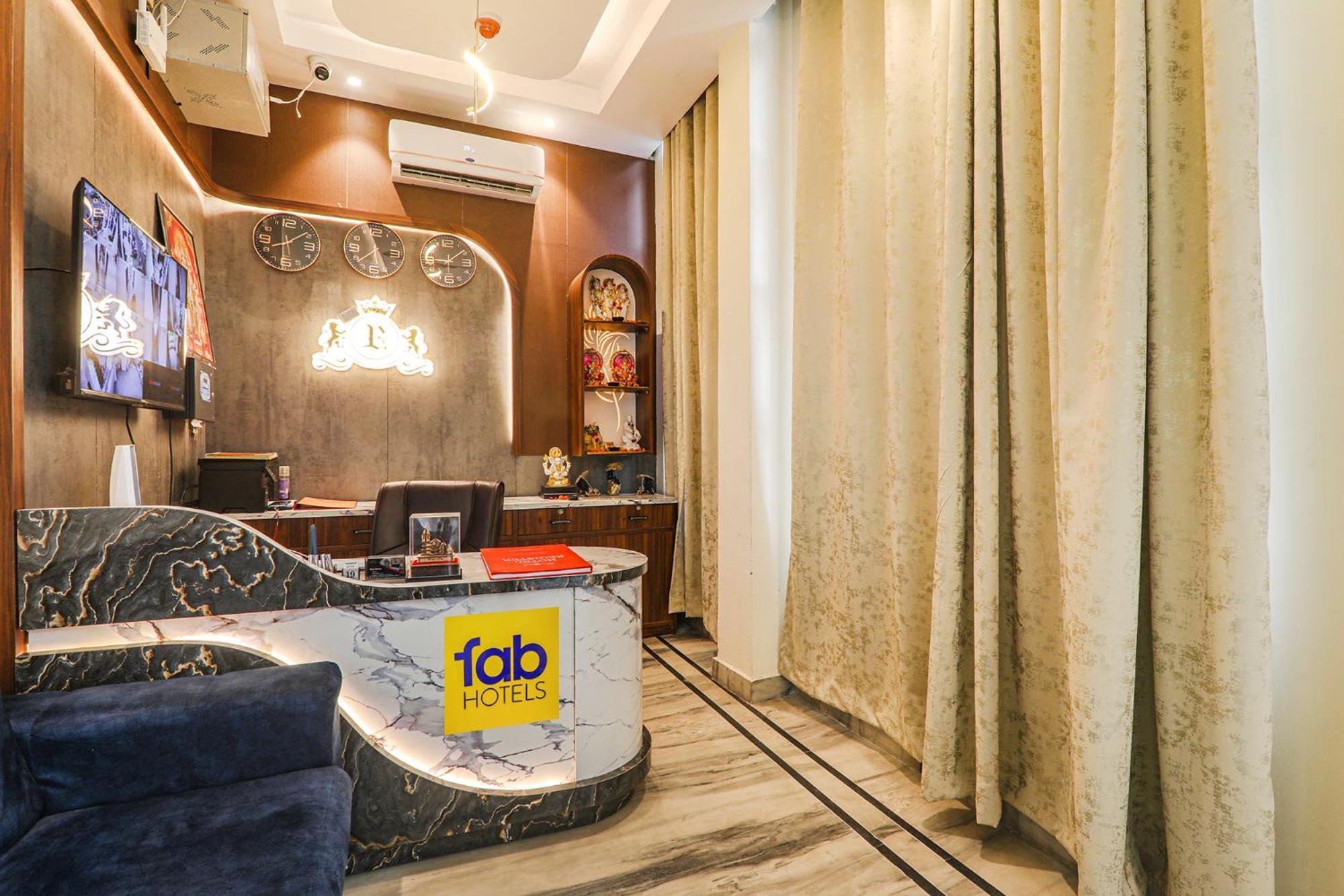 Fabhotel Raj Palace Лакхнау Екстер'єр фото