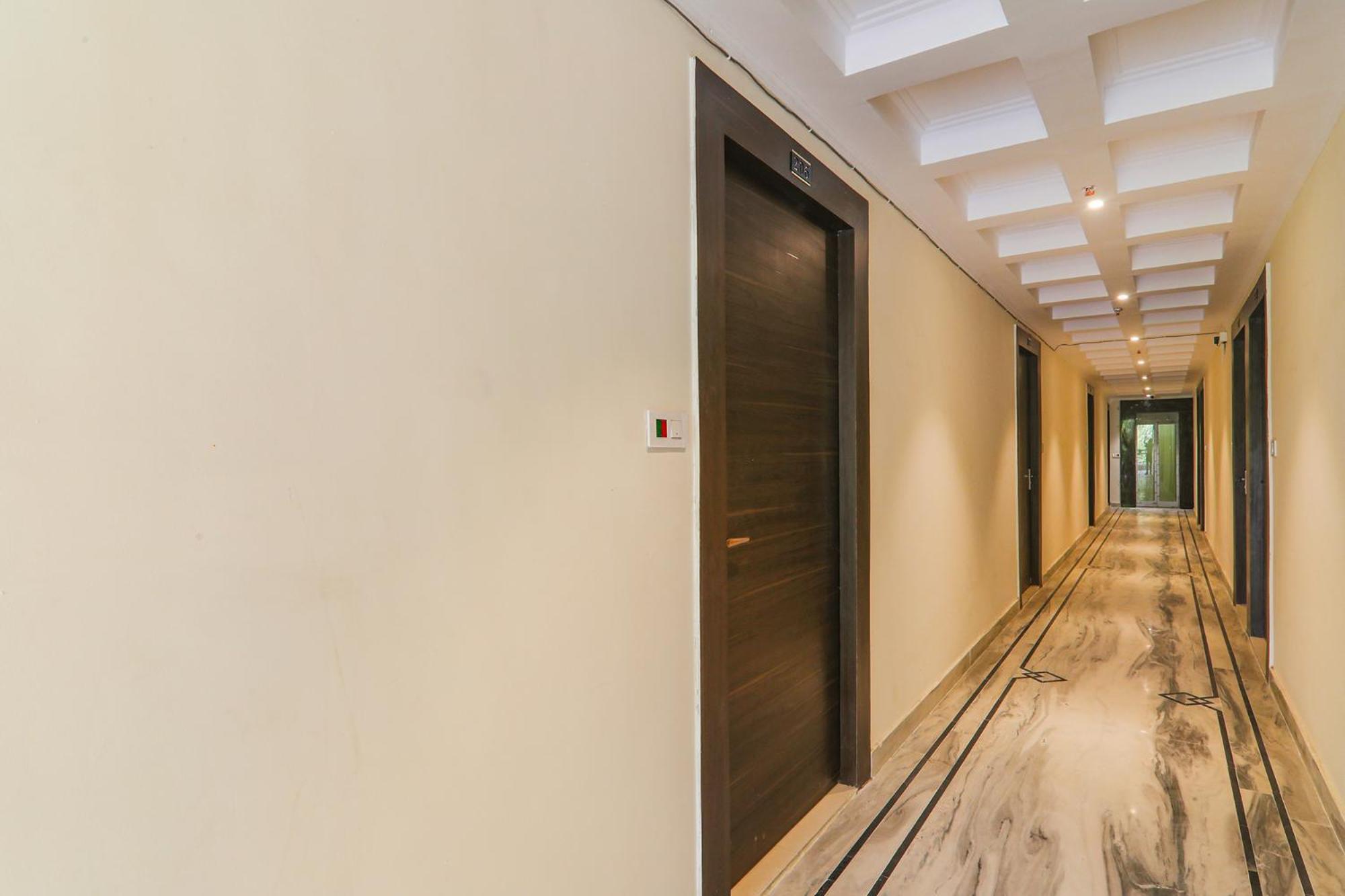 Fabhotel Raj Palace Лакхнау Екстер'єр фото