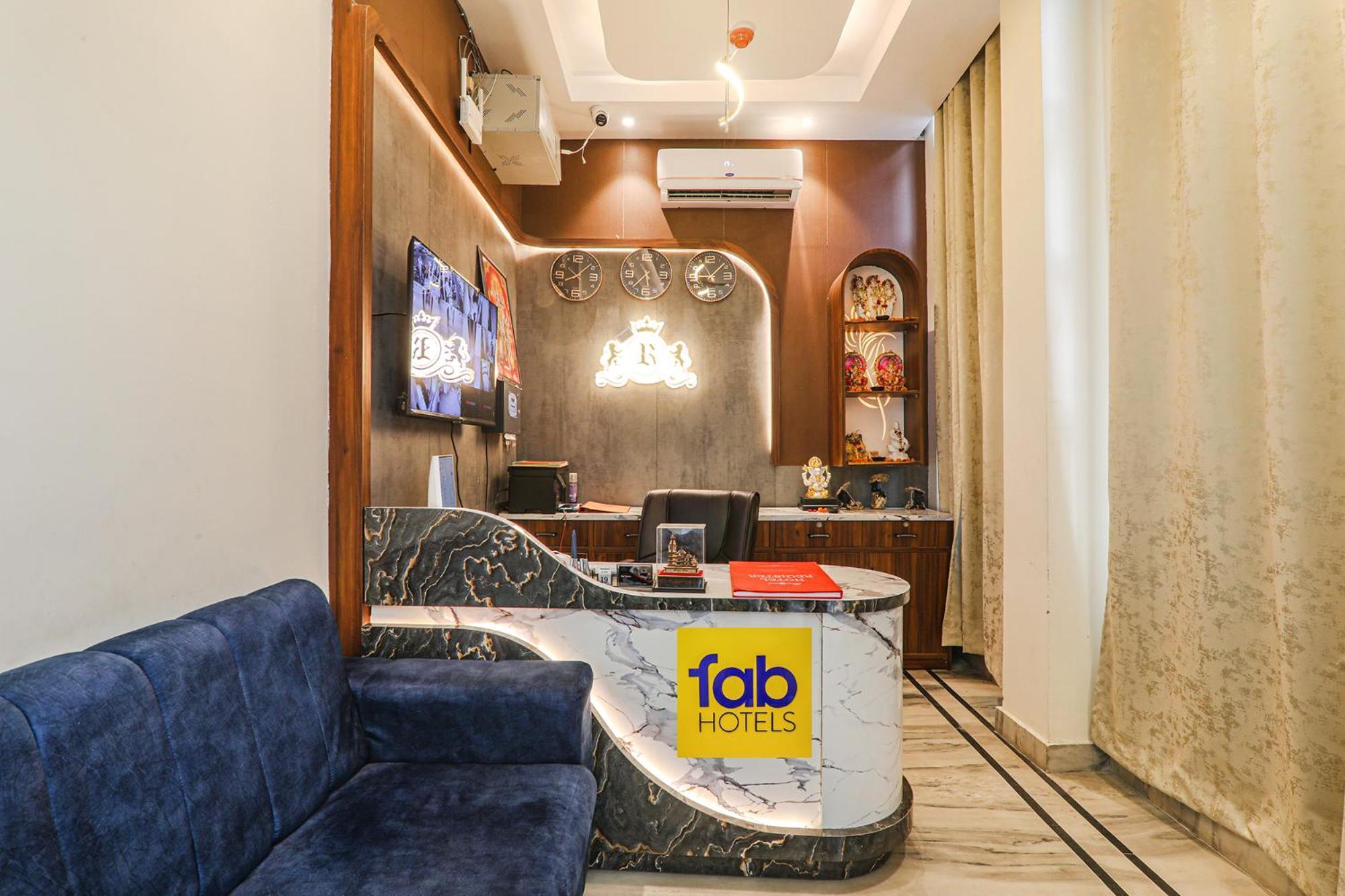 Fabhotel Raj Palace Лакхнау Екстер'єр фото