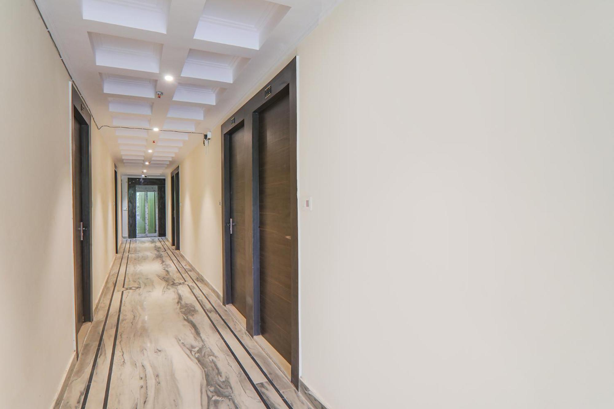 Fabhotel Raj Palace Лакхнау Екстер'єр фото