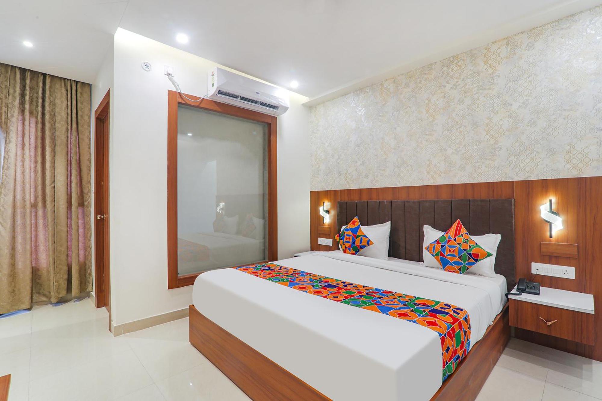 Fabhotel Raj Palace Лакхнау Екстер'єр фото